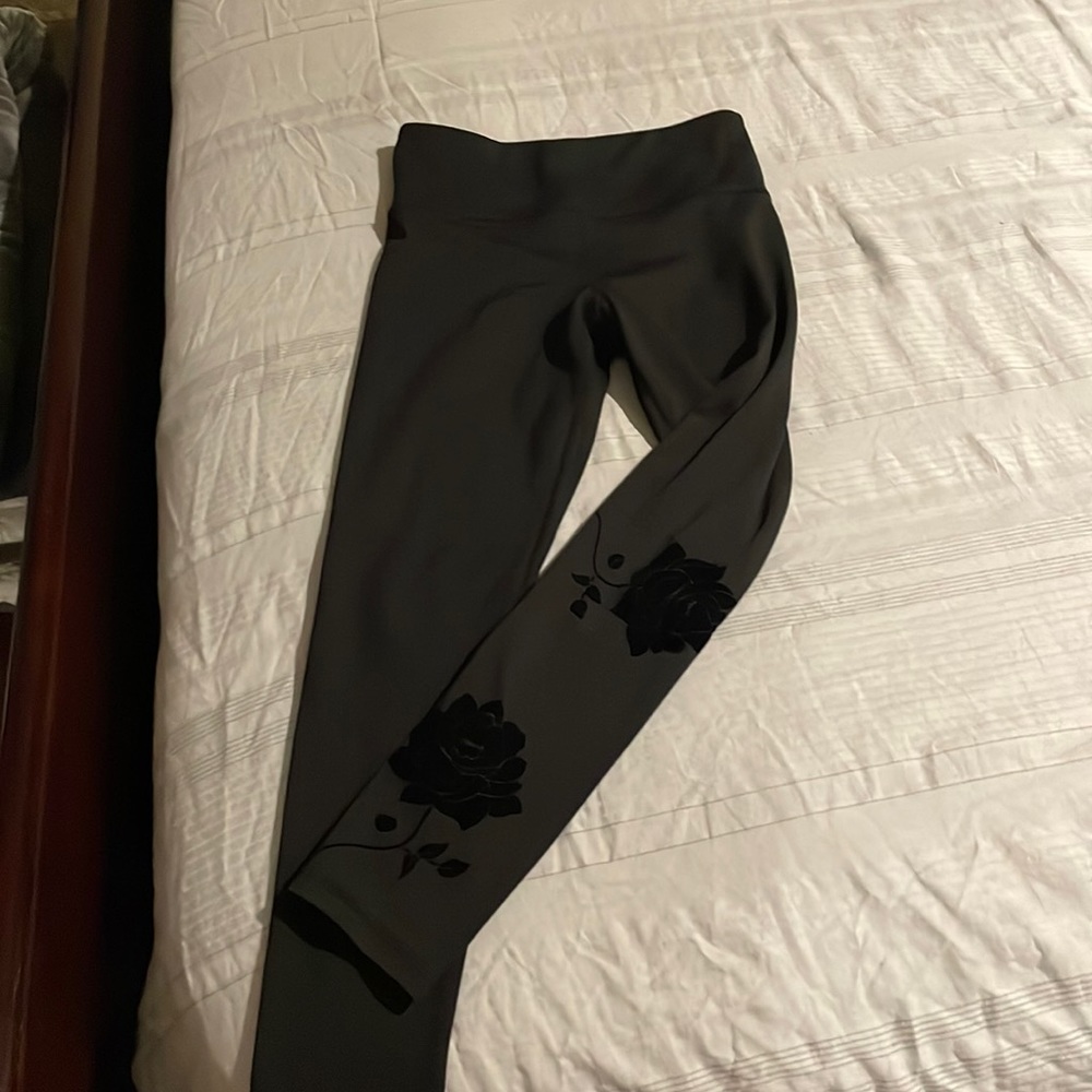 Zyia active leggings
